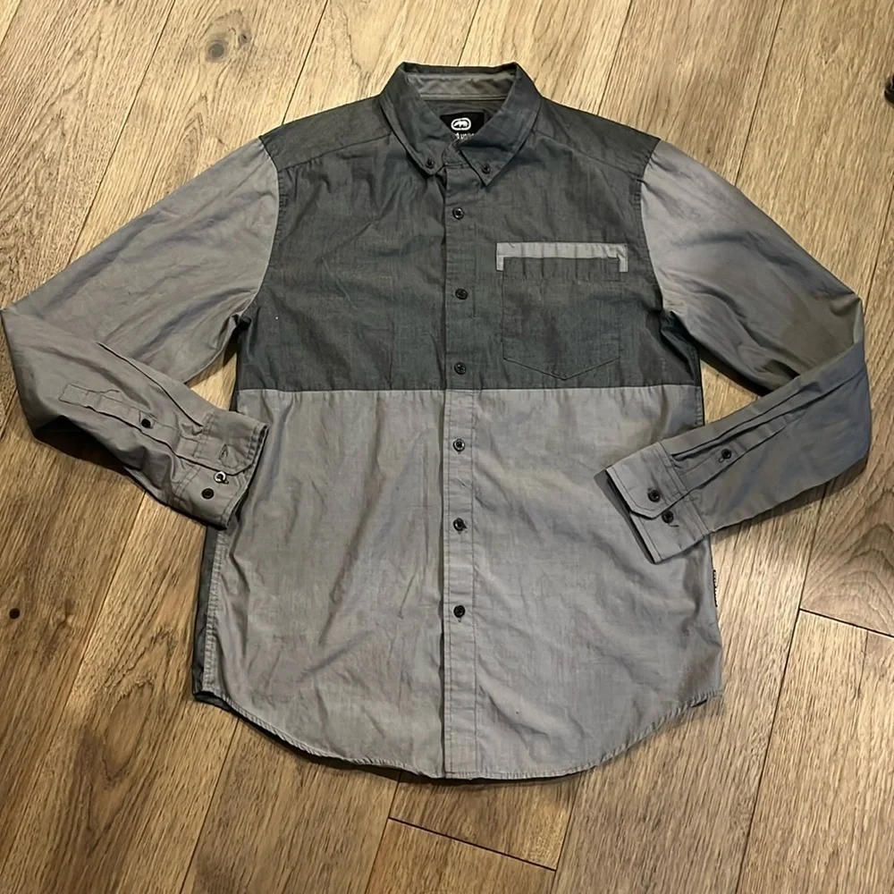 ECKO UNLT | gray button down shirt, size medium